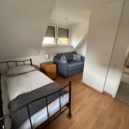 4 Zimmerwohnung zentrale Lage Wendeburg Exterior foto