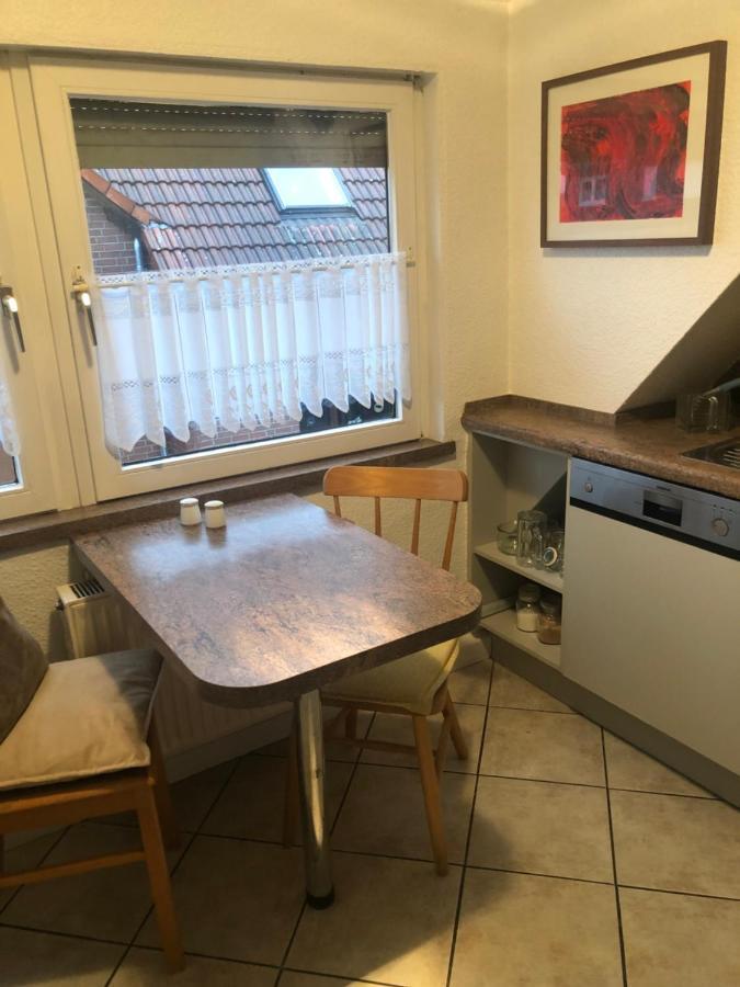 4 Zimmerwohnung zentrale Lage Wendeburg Exterior foto